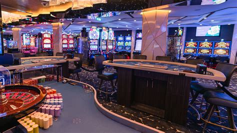 luxury cruise with casino